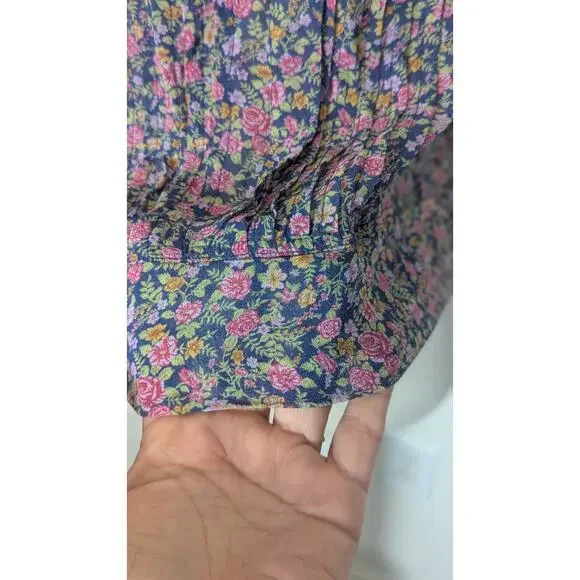 Dainty Vintage Inspired 100% silk pullover Soft Girl Top Small - Picture 9 of 9